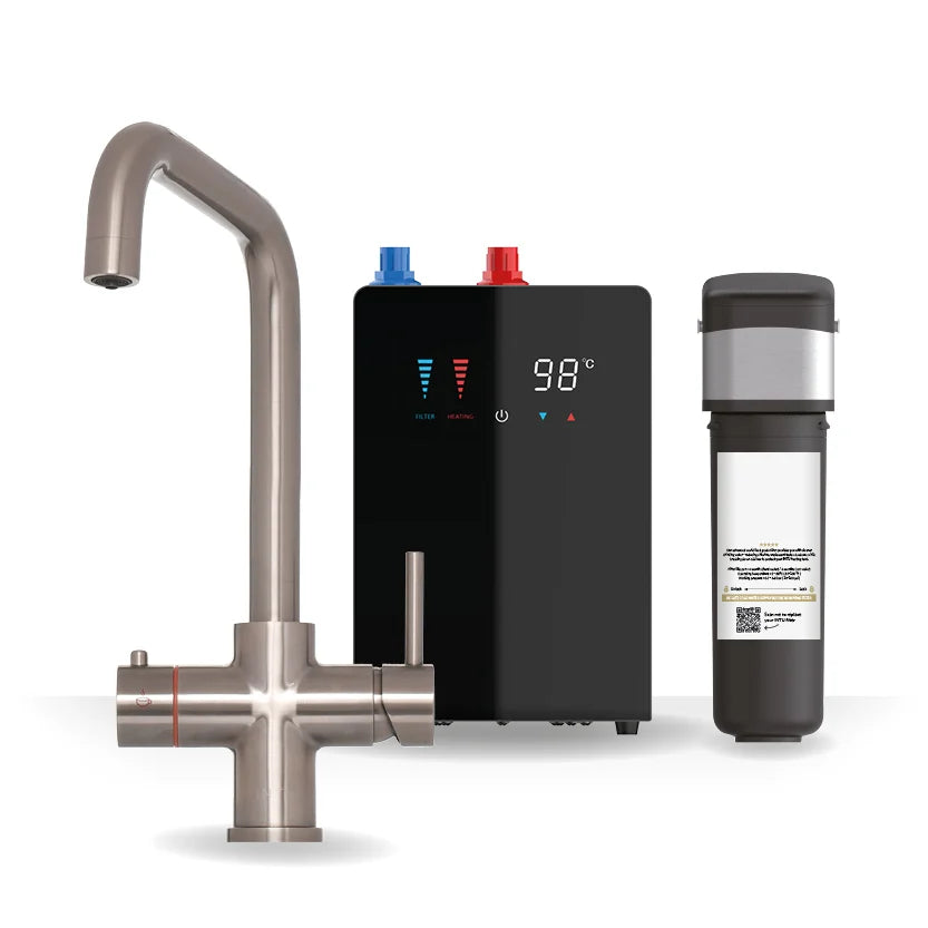 Brewmaster 4-1 square tap with digital tank