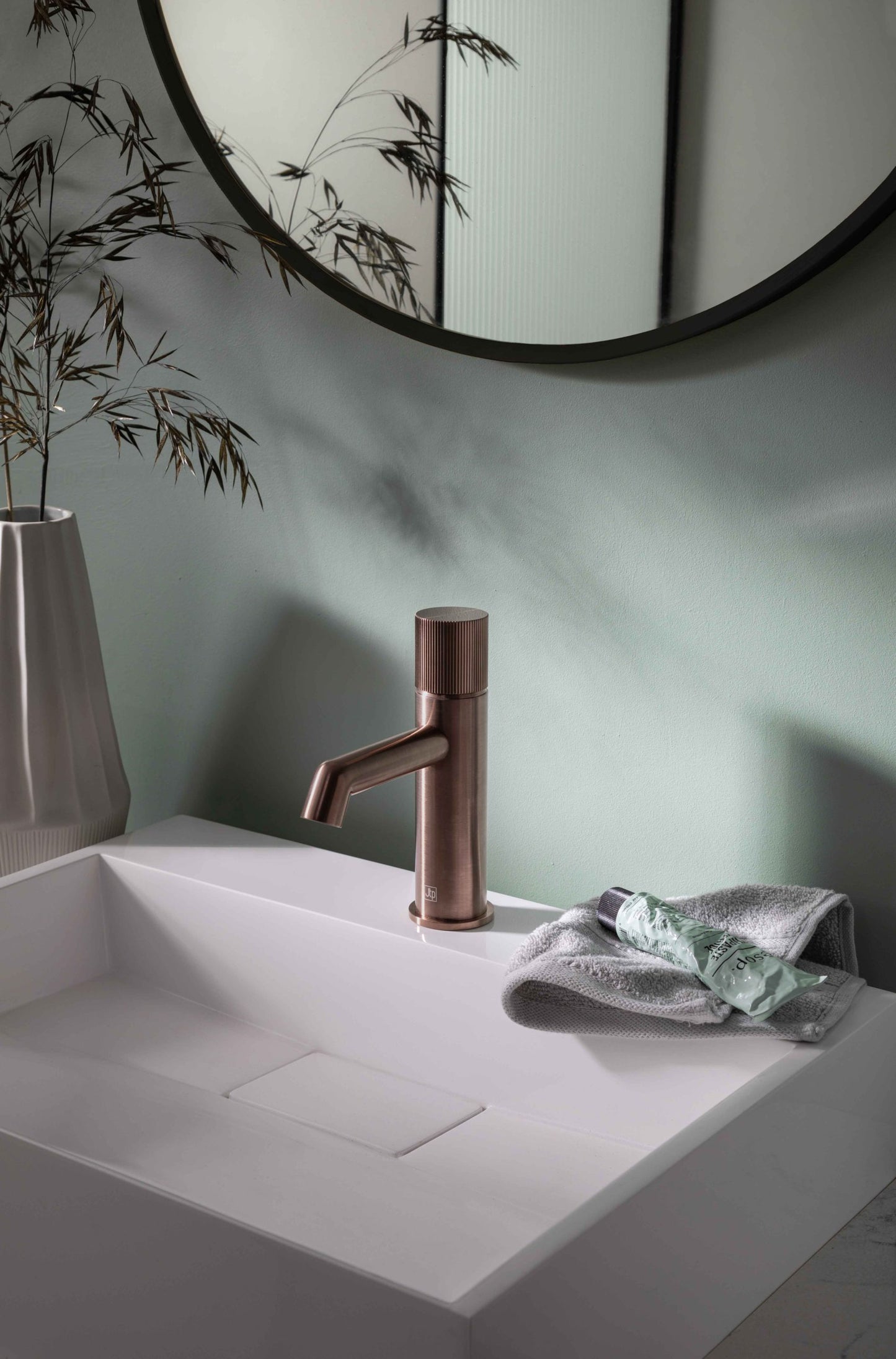 Evo Basin Mixer